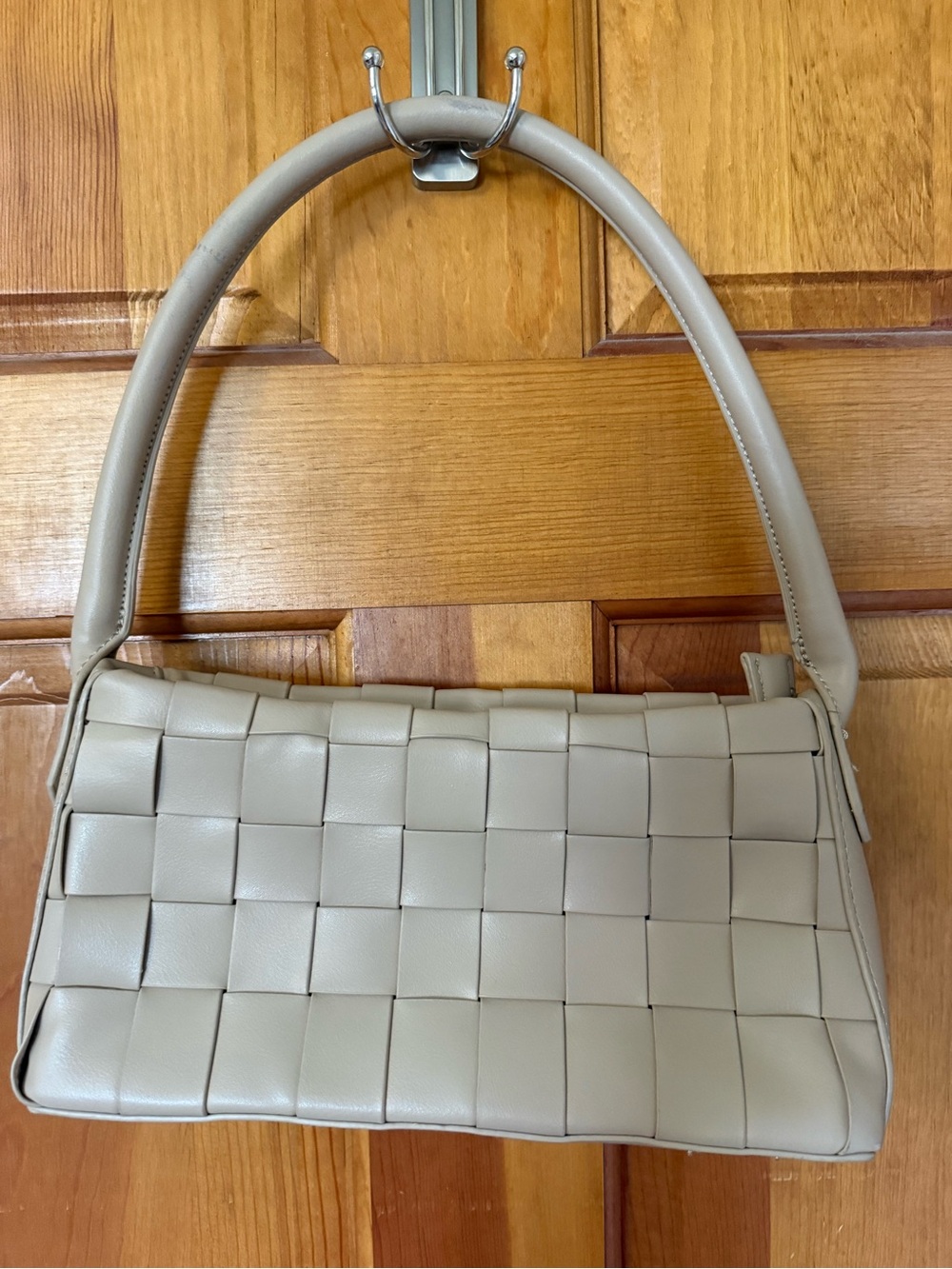 Urban Expressions Woven Shoulder Bag